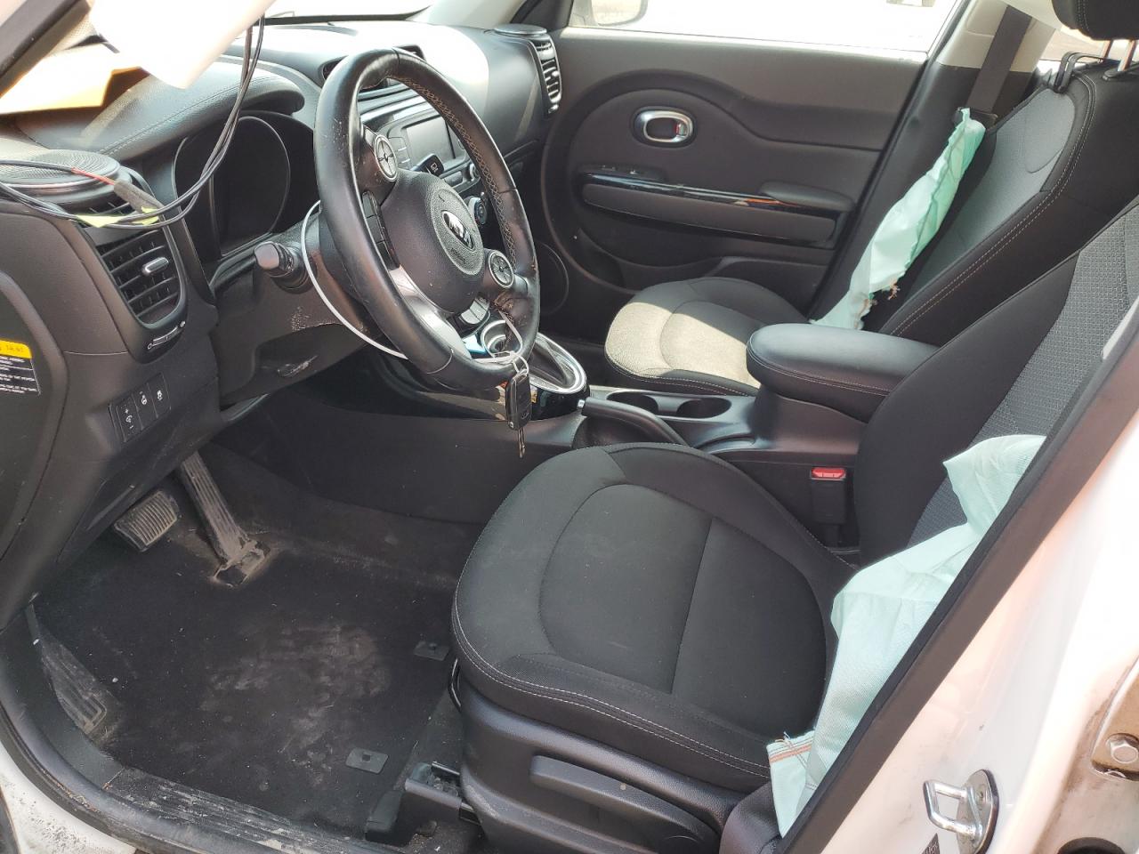 KNDJP3A59J7574844 2018 Kia Soul +