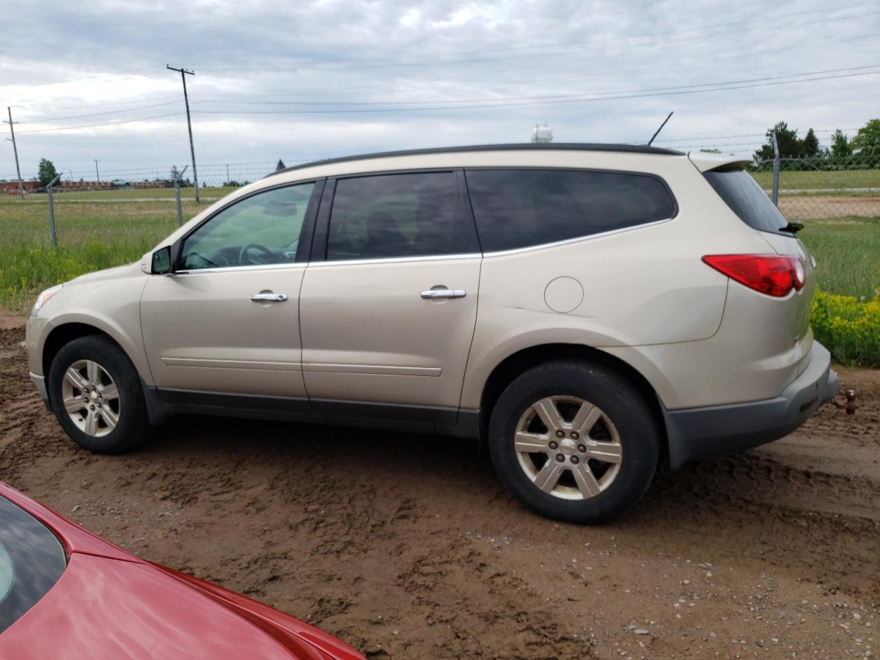 1GNKVGED6CJ319276 2012 Chevrolet Traverse Lt