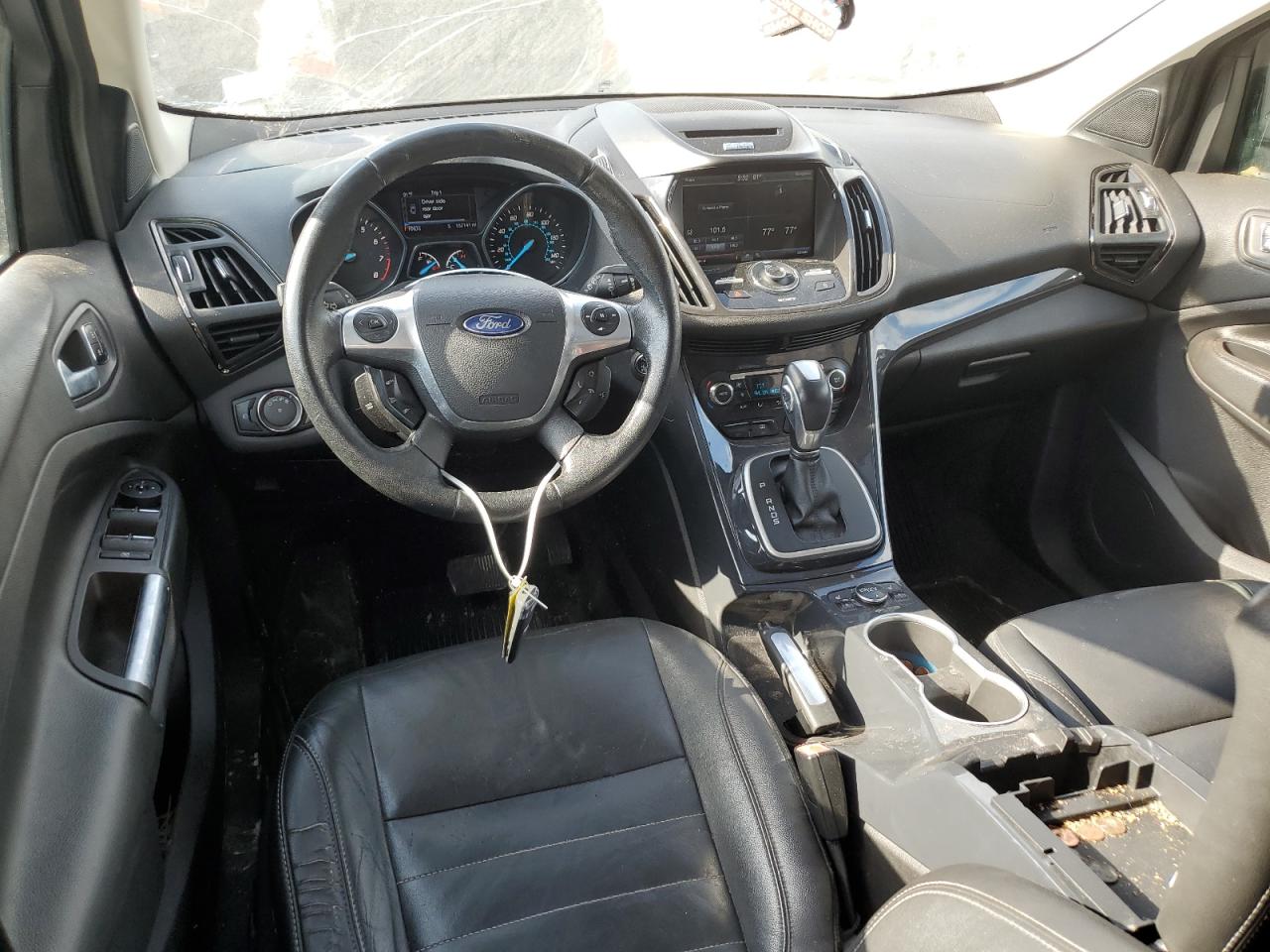 1FMCU9J9XEUA14261 2014 Ford Escape Titanium