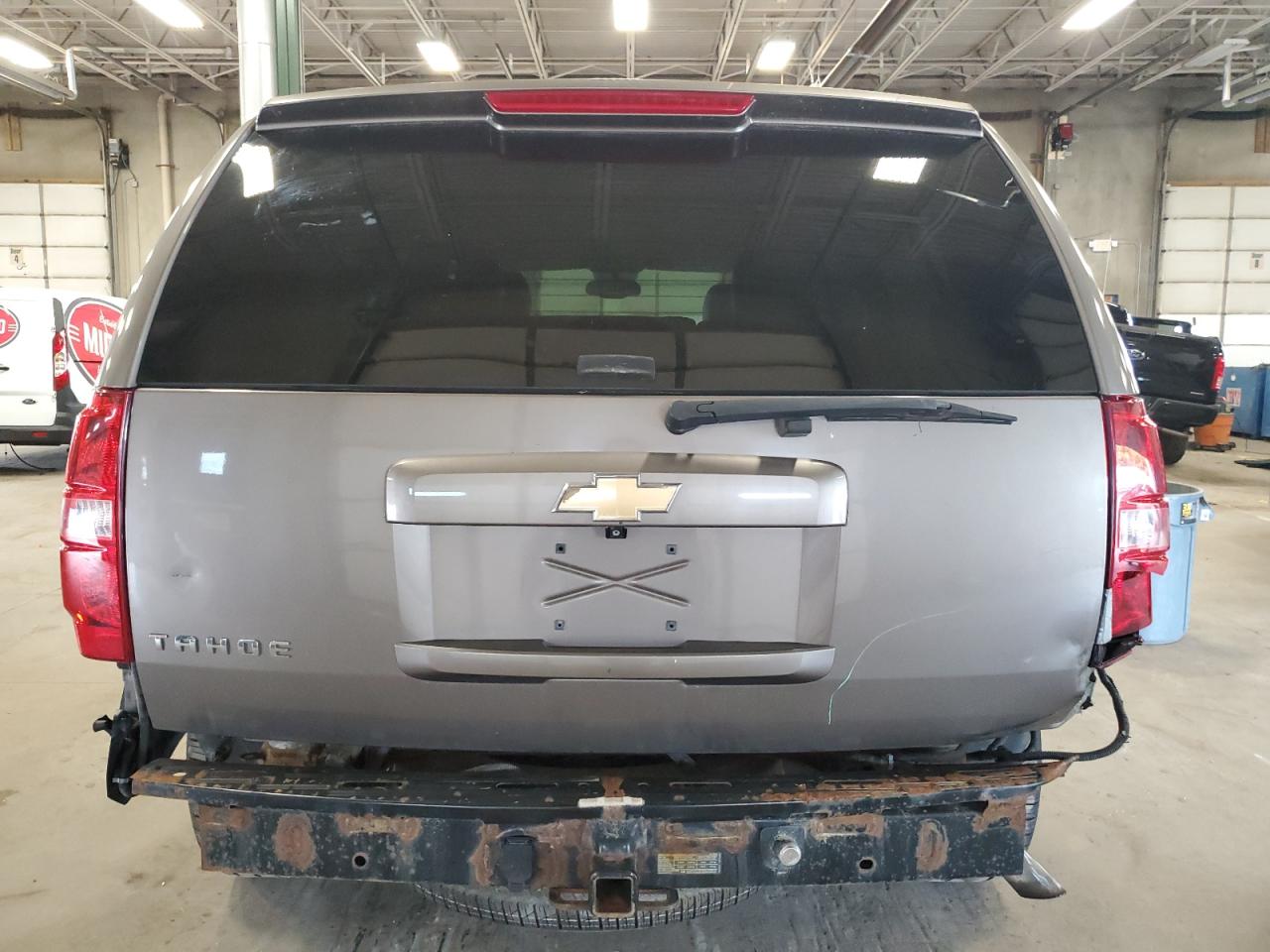 1GNSKCE05BR363493 2011 Chevrolet Tahoe K1500 Ltz