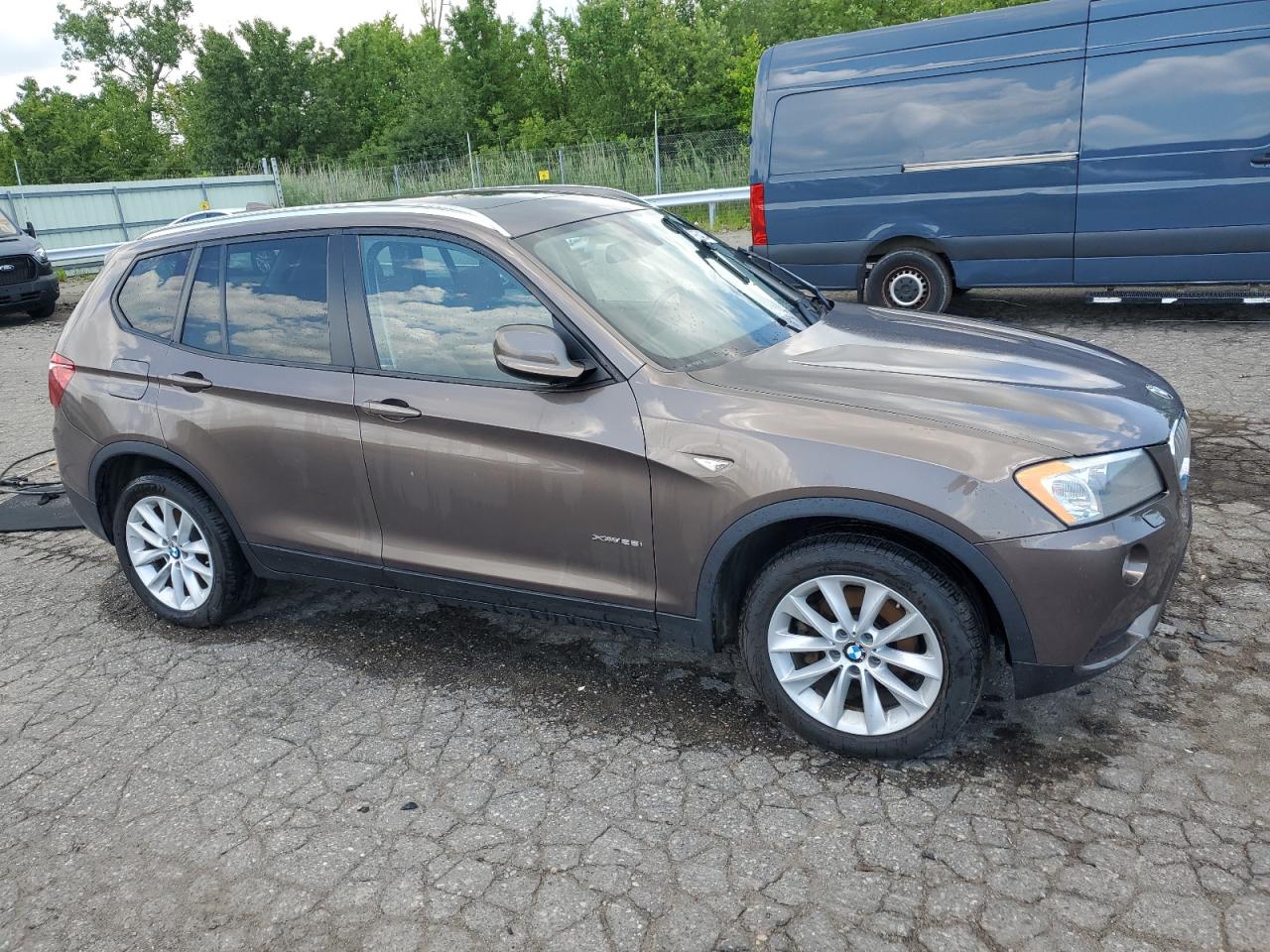 2013 BMW X3 xDrive28I vin: 5UXWX9C57D0A19833