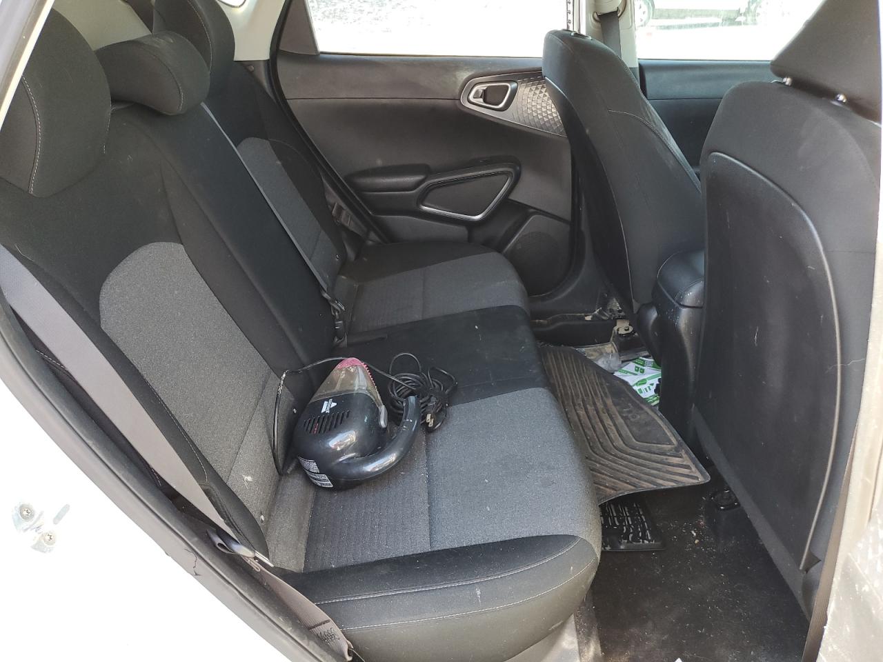 KNDJ23AU9L7733953 2020 Kia Soul Lx