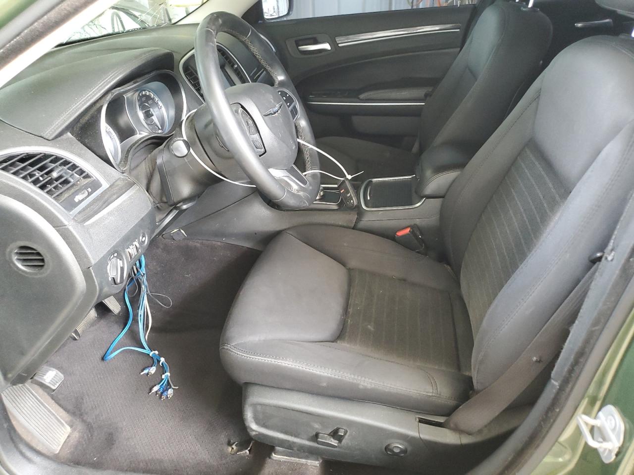 2C3CCAAG7JH293256 2018 Chrysler 300 Touring