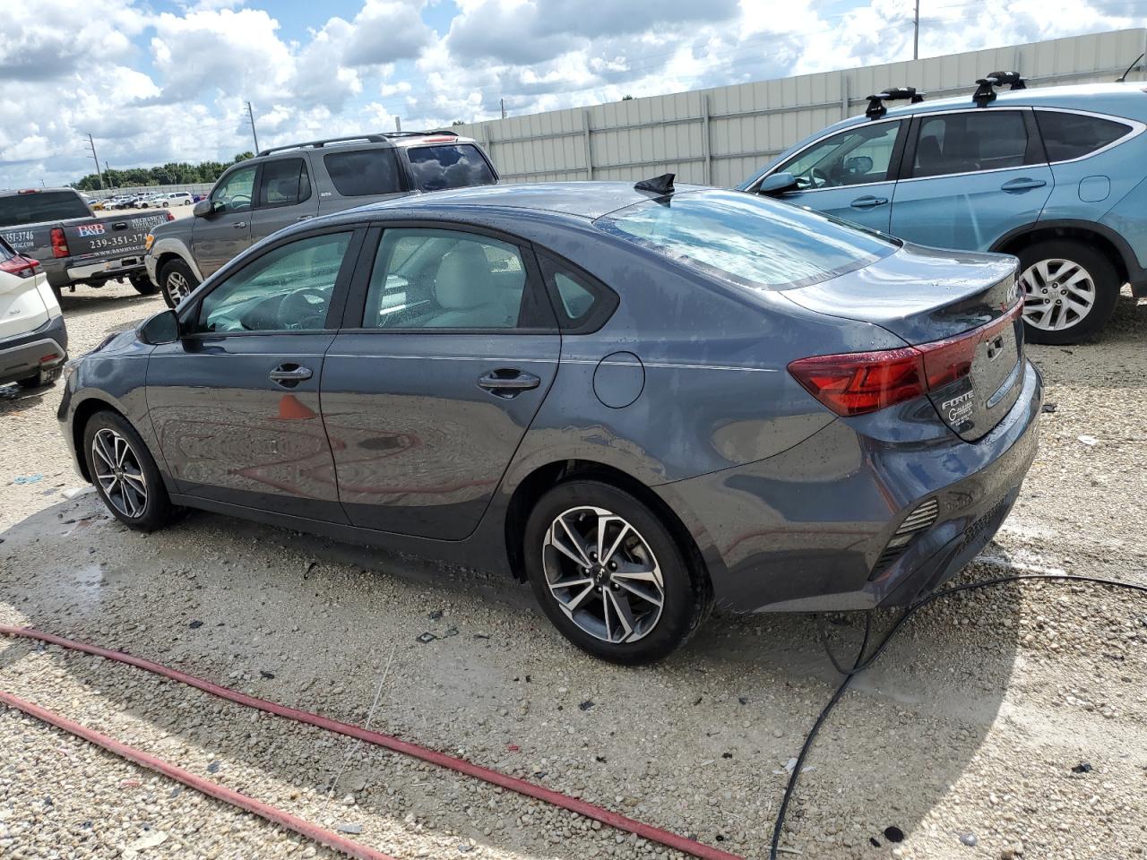 2022 Kia Forte Fe vin: 3KPF24AD9NE429567