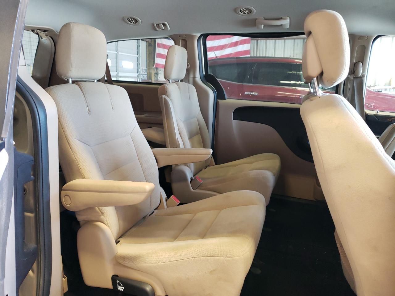 2C4RDGBG3FR658232 2015 Dodge Grand Caravan Se