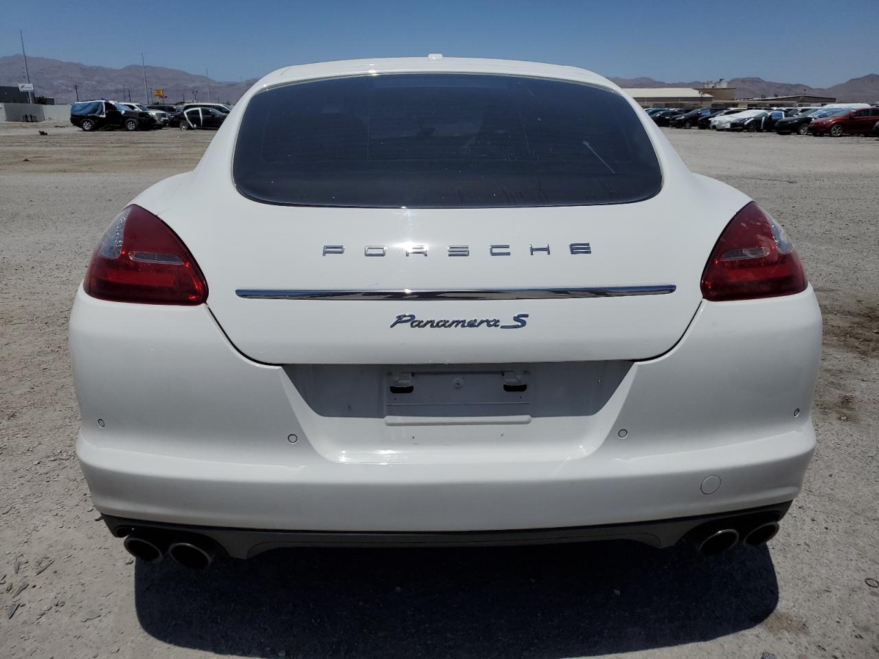 2012 Porsche Panamera S vin: WP0AB2A78CL061721