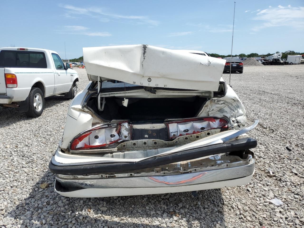 1G4CW53L0N1608161 1992 Buick Park Avenue