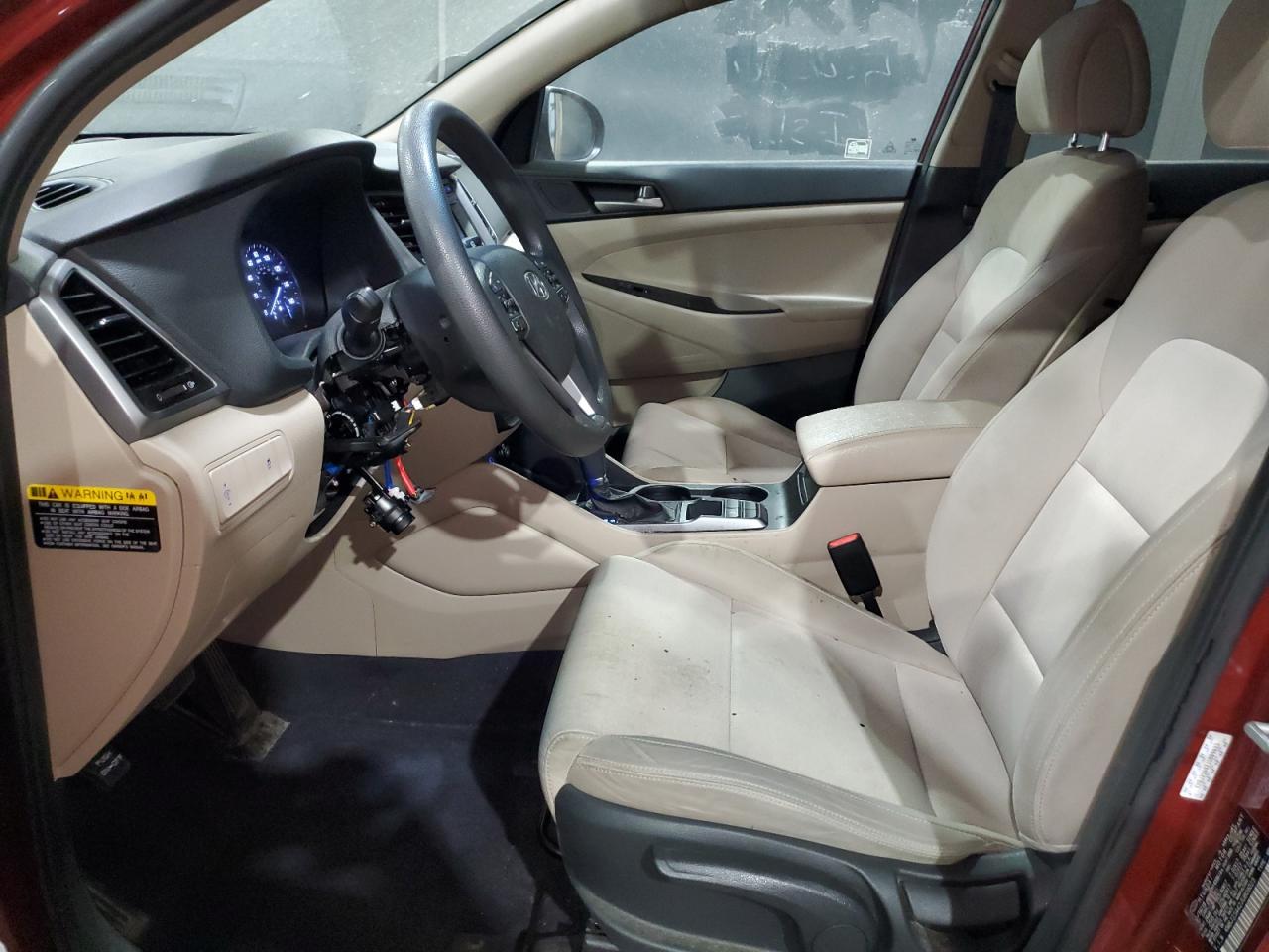 KM8J23A42JU809023 2018 Hyundai Tucson Se