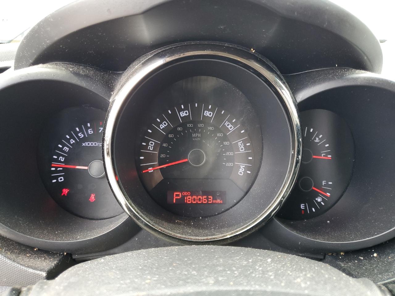 KNDJT2A27B7221905 2011 Kia Soul +