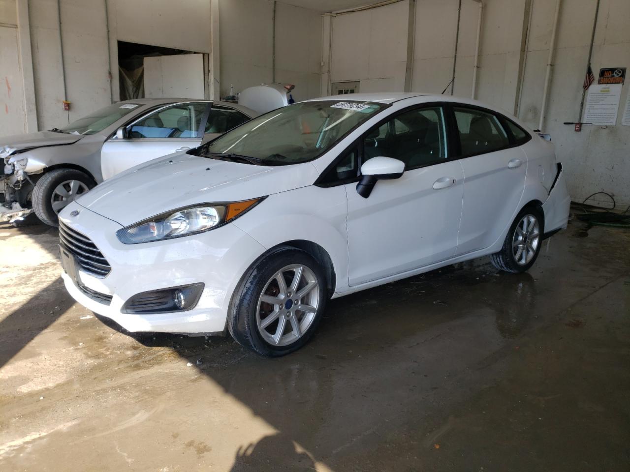 2019 Ford Fiesta Se vin: 3FADP4BJ3KM150314