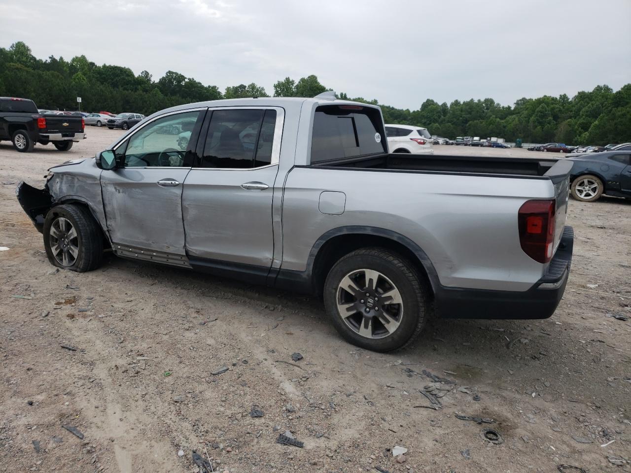 5FPYK3F7XHB003575 2017 Honda Ridgeline Rtl