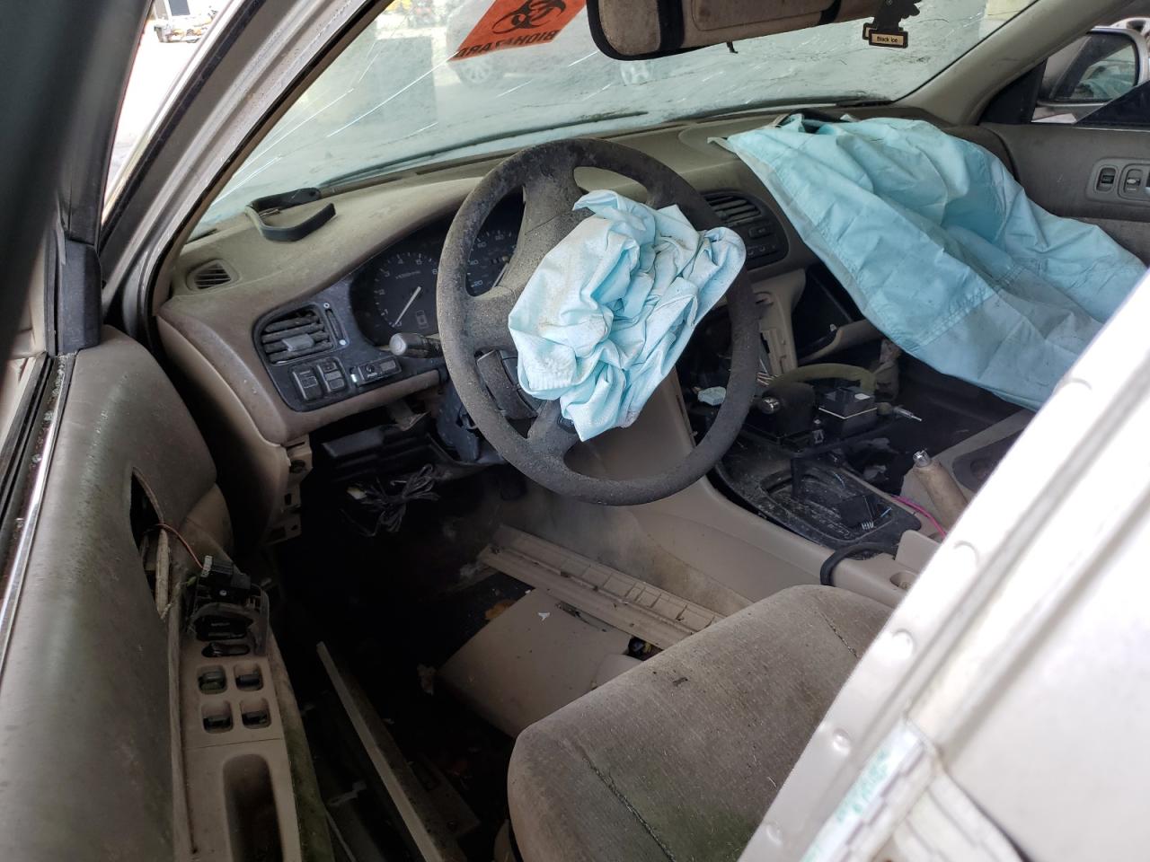 1HGCD5654TA027185 1996 Honda Accord Ex