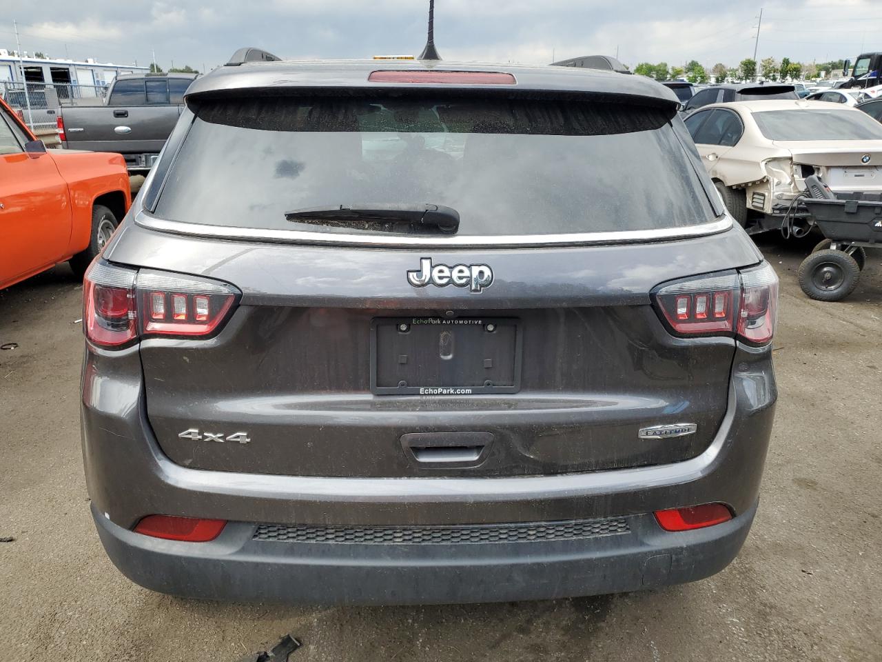 3C4NJDBB7KT630256 2019 Jeep Compass Latitude