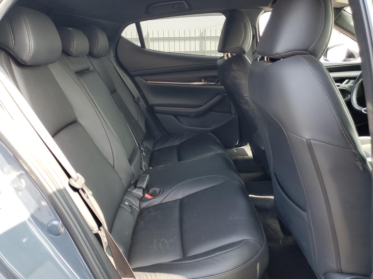 JM1BPBJY5M1401581 2021 Mazda 3