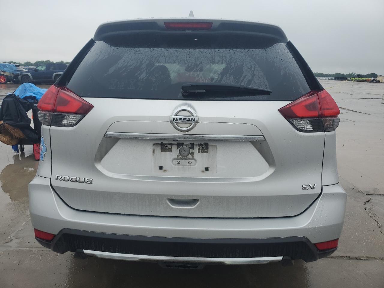 JN8AT2MT7HW405782 2017 Nissan Rogue S