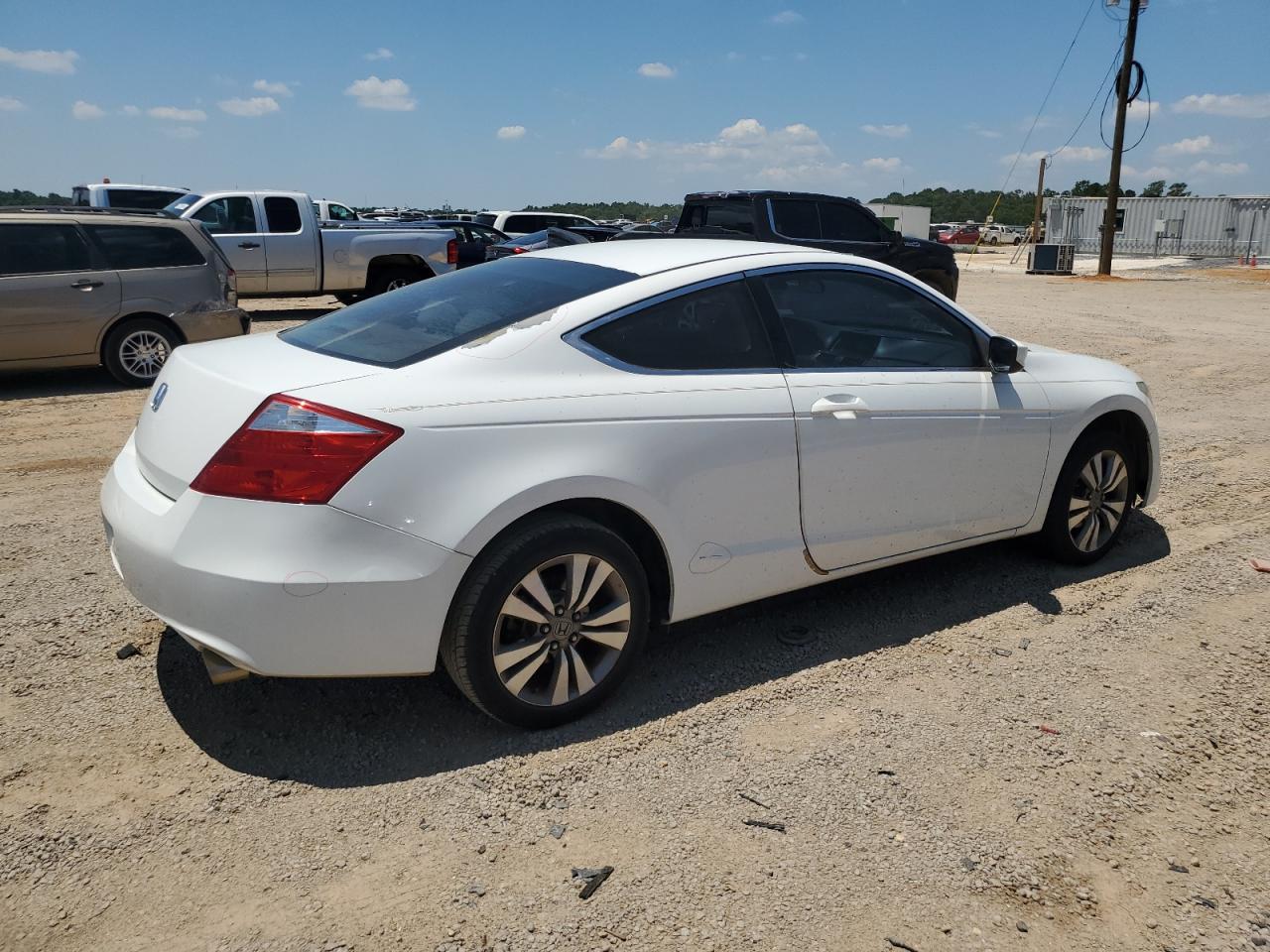 1HGCS1B32AA006416 2010 Honda Accord Lx