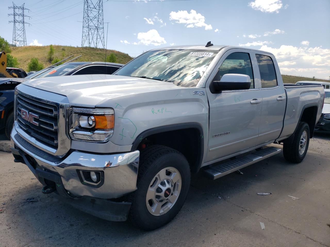 2015 GMC Sierra K2500 Sle vin: 1GT22YEG3FZ100184