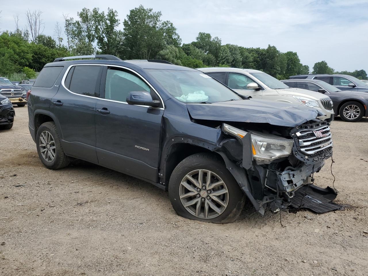 1GKKNLLS7JZ125054 2018 GMC Acadia Sle