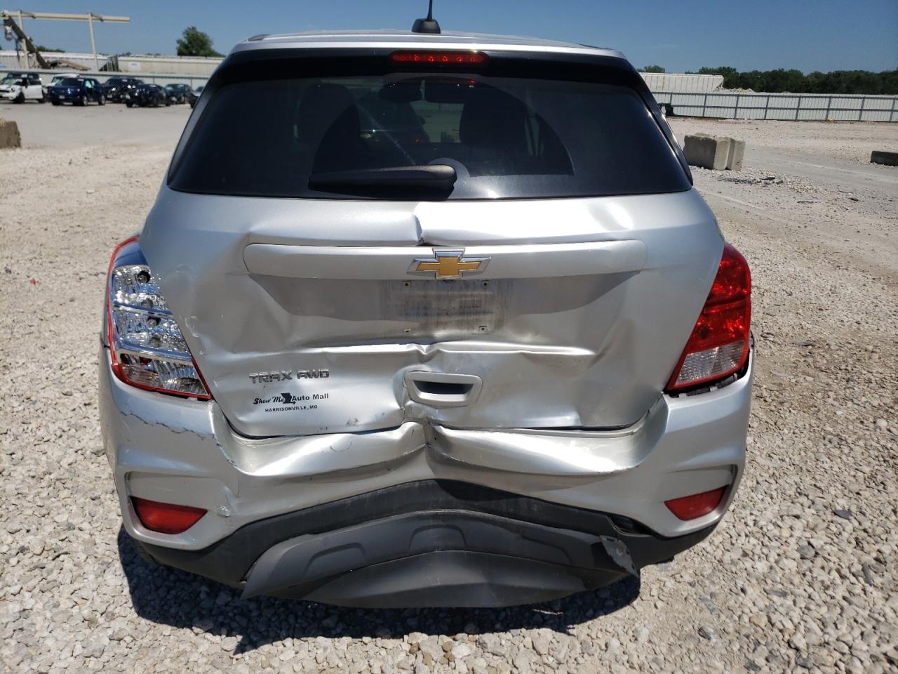 3GNCJNSB8KL233451 2019 Chevrolet Trax Ls