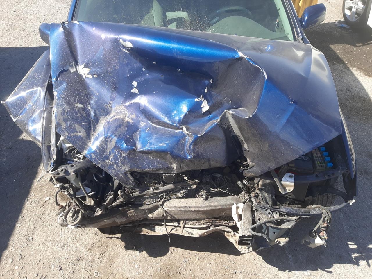 4T1BE32KX5U043959 2005 Toyota Camry Le