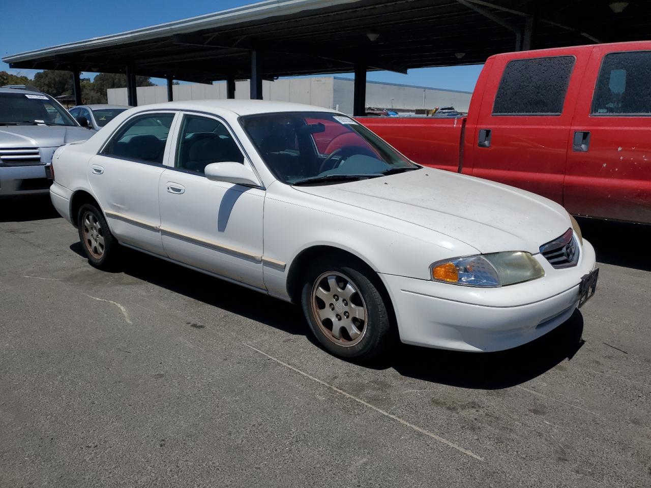 1YVGF22C525290025 2002 Mazda 626 Lx