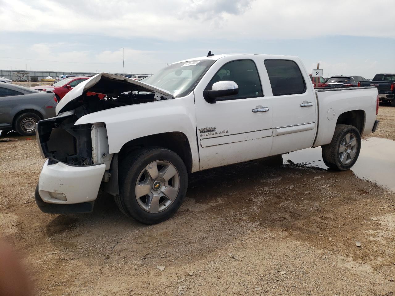 3GCPCSE03BG355382 2011 Chevrolet Silverado C1500 Lt