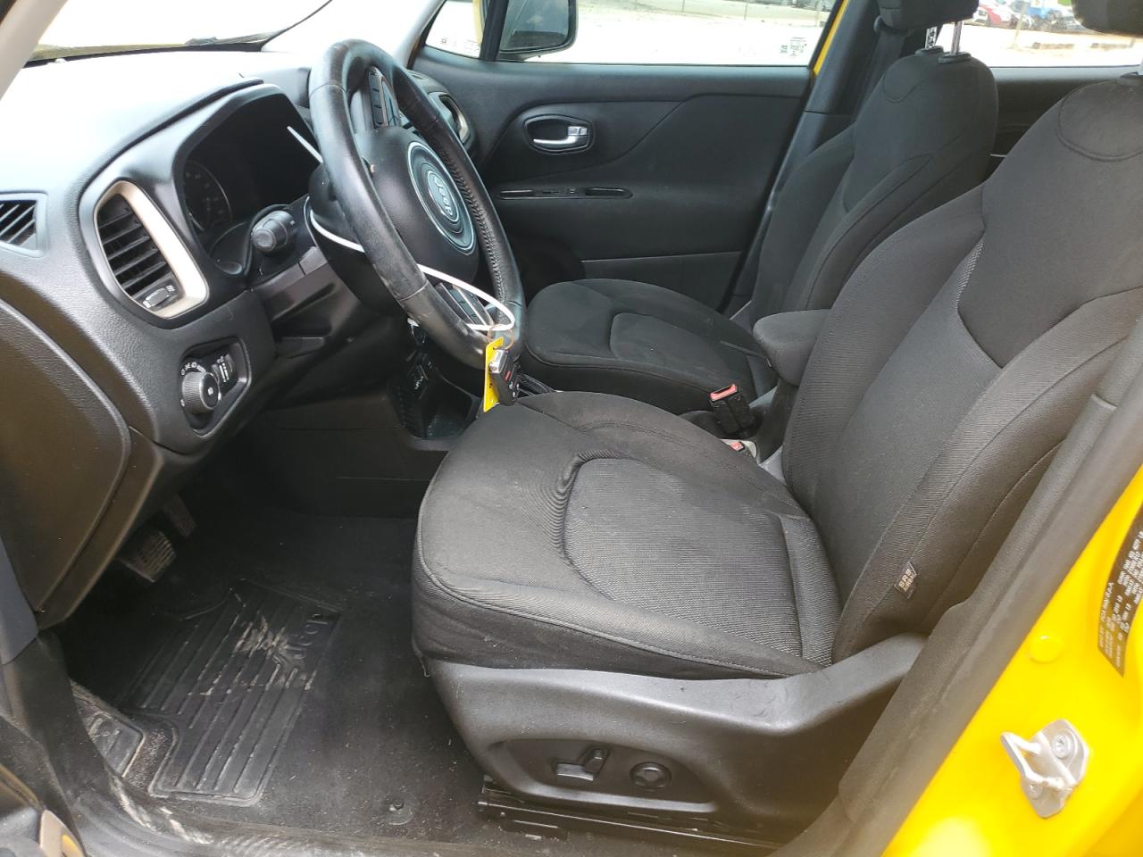 ZACCJABB5HPE39991 2017 Jeep Renegade Latitude