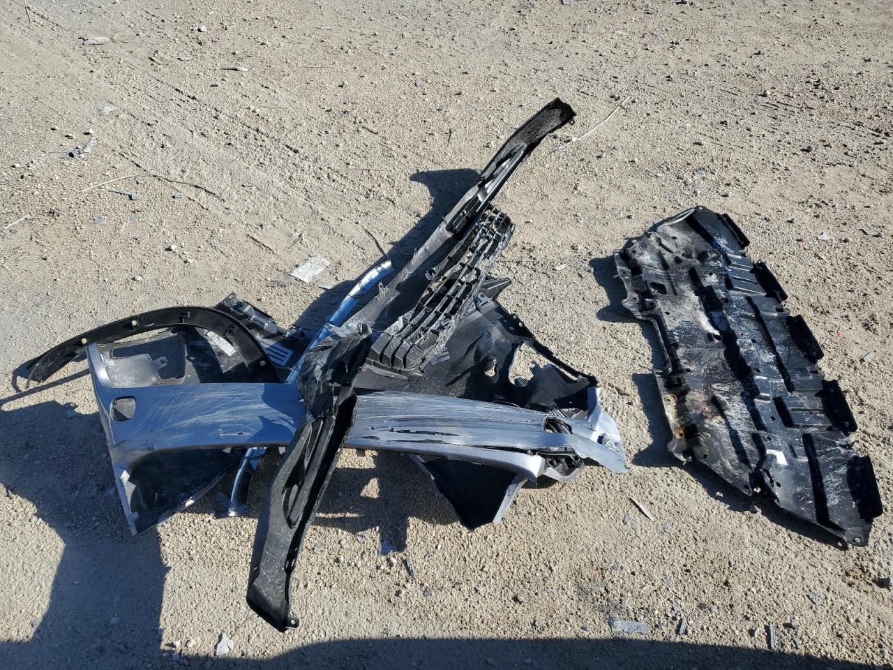 5TDKKRFH4GS503784 2016 Toyota Highlander Xle