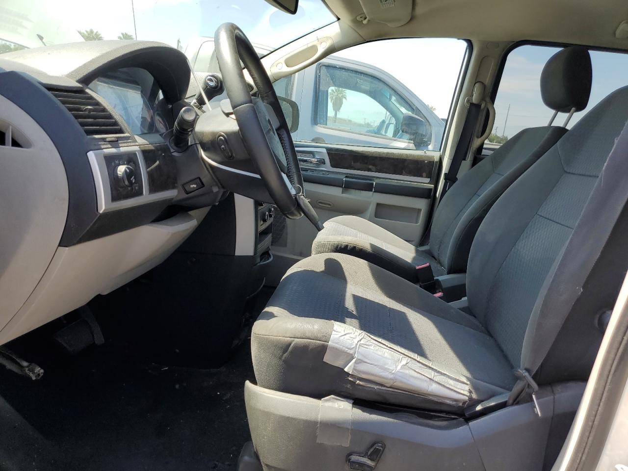 2D4RN5D10AR201884 2010 Dodge Grand Caravan Sxt