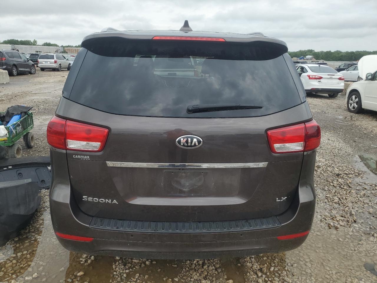 KNDMB5C13G6216431 2016 Kia Sedona Lx