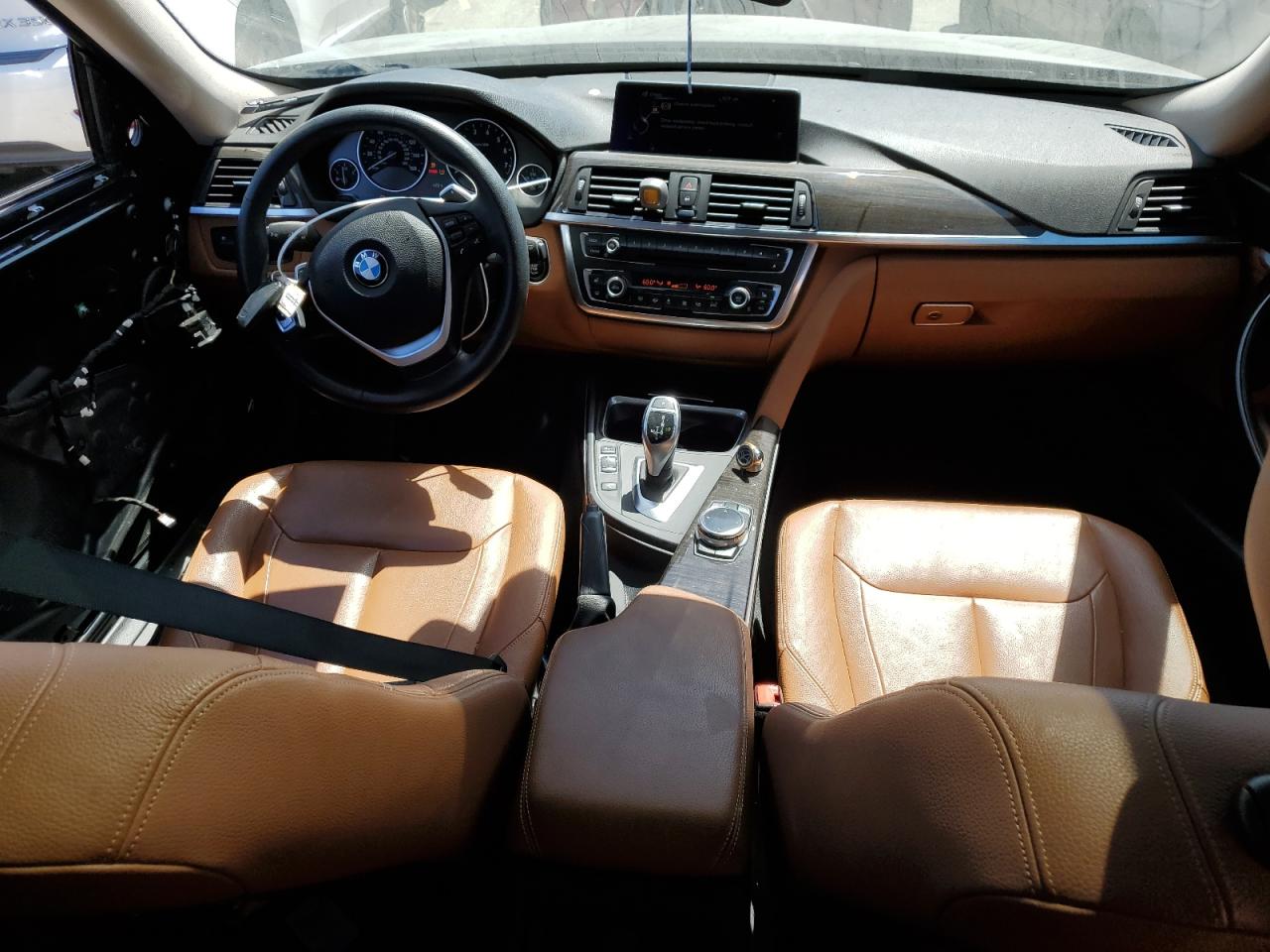 WBA3X5C58FD559792 2015 BMW 328 Xigt