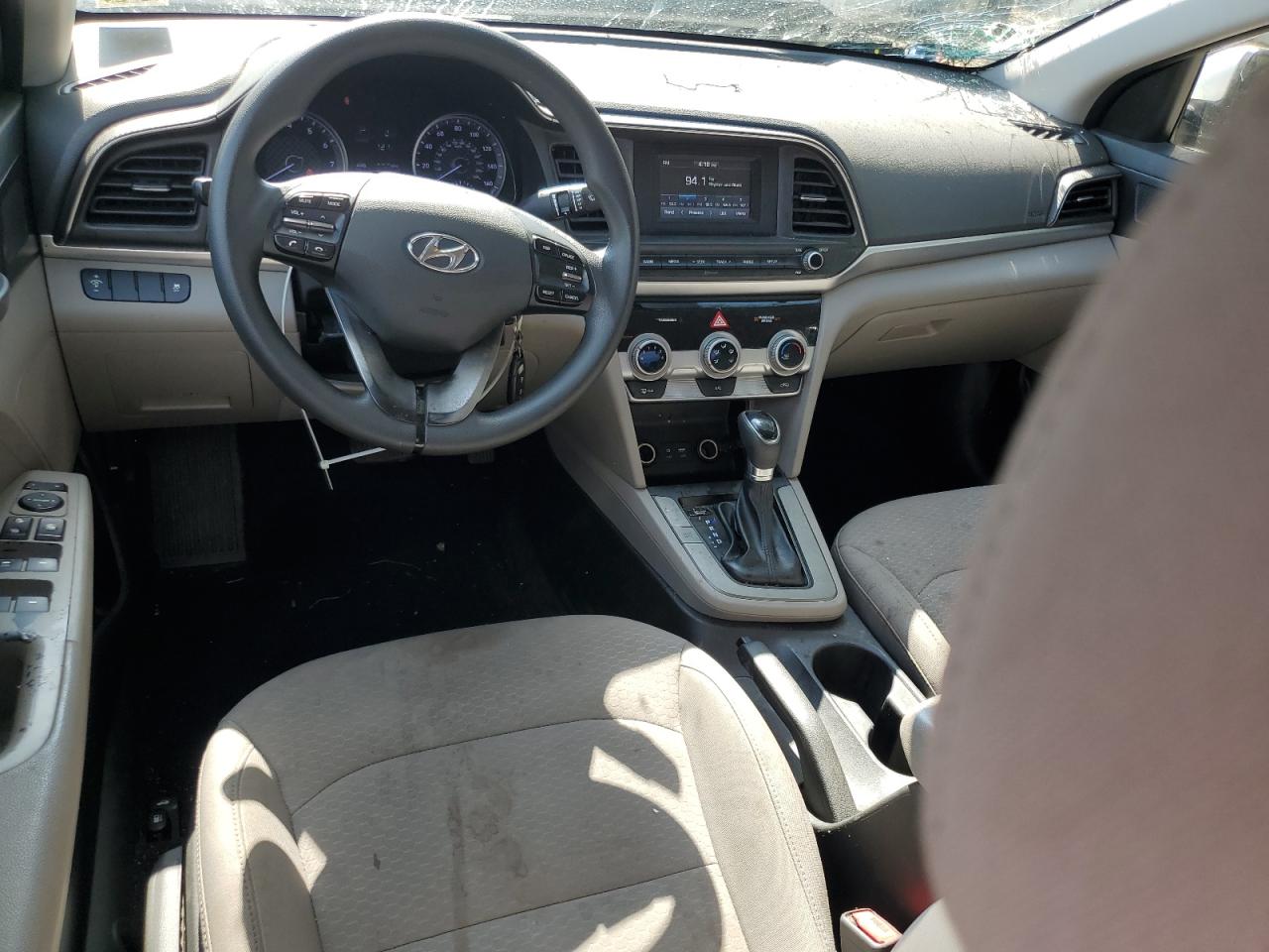 5NPD74LF8KH470108 2019 Hyundai Elantra Se