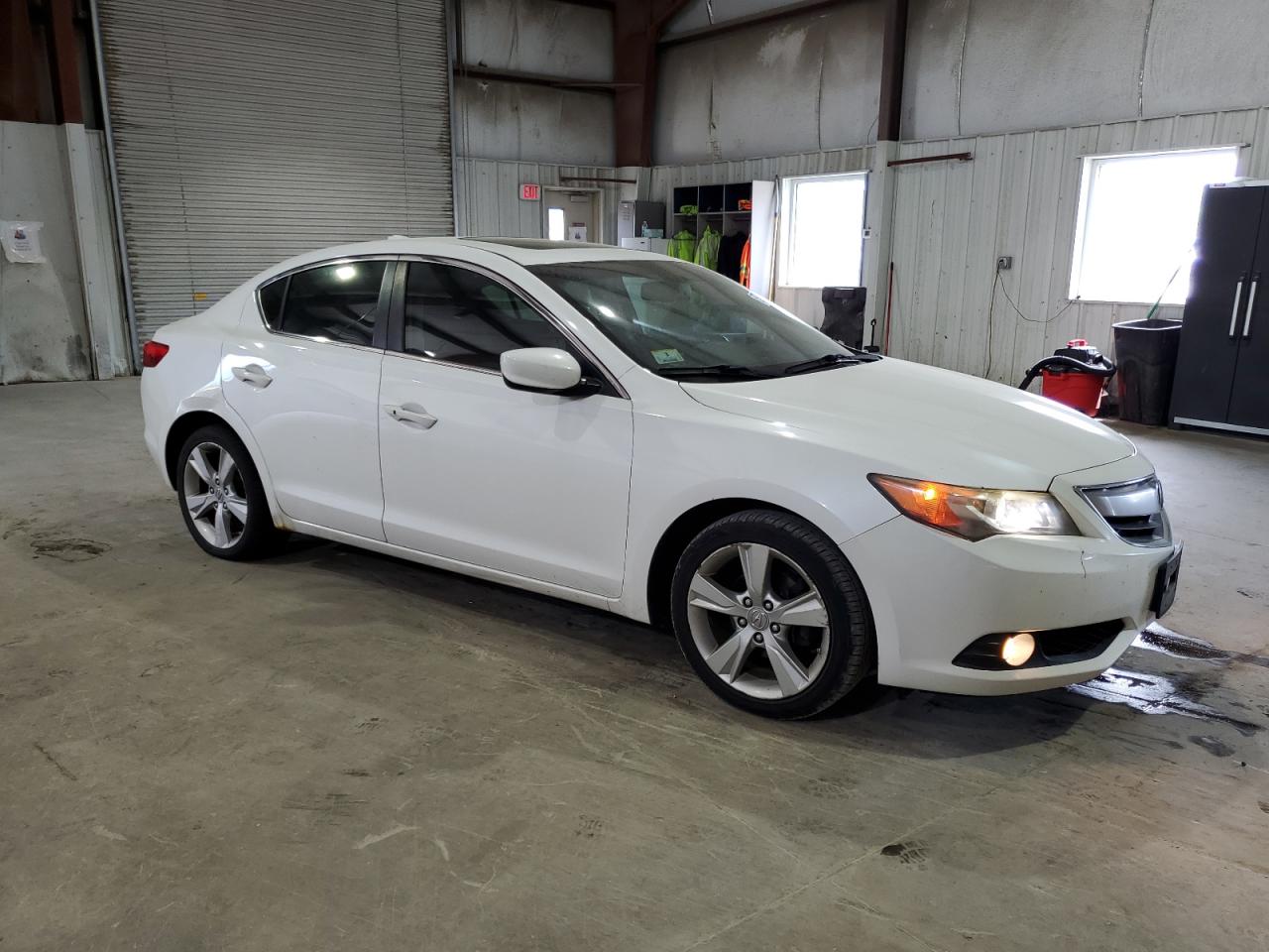 19VDE1F79DE007984 2013 Acura Ilx 20 Tech