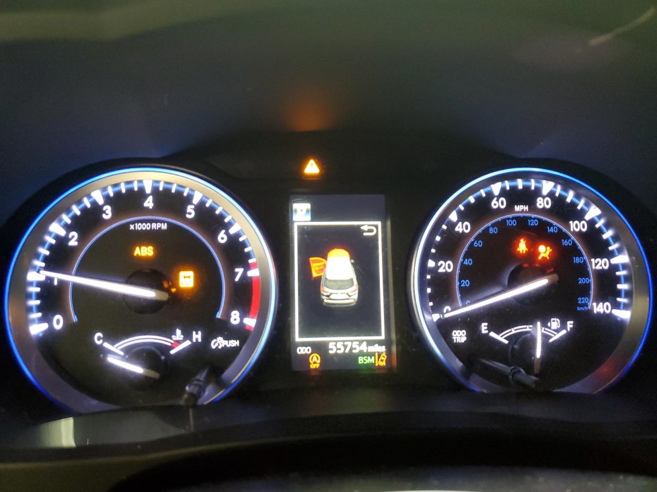 5TDDZRFH1JS885588 2018 Toyota Highlander Limited