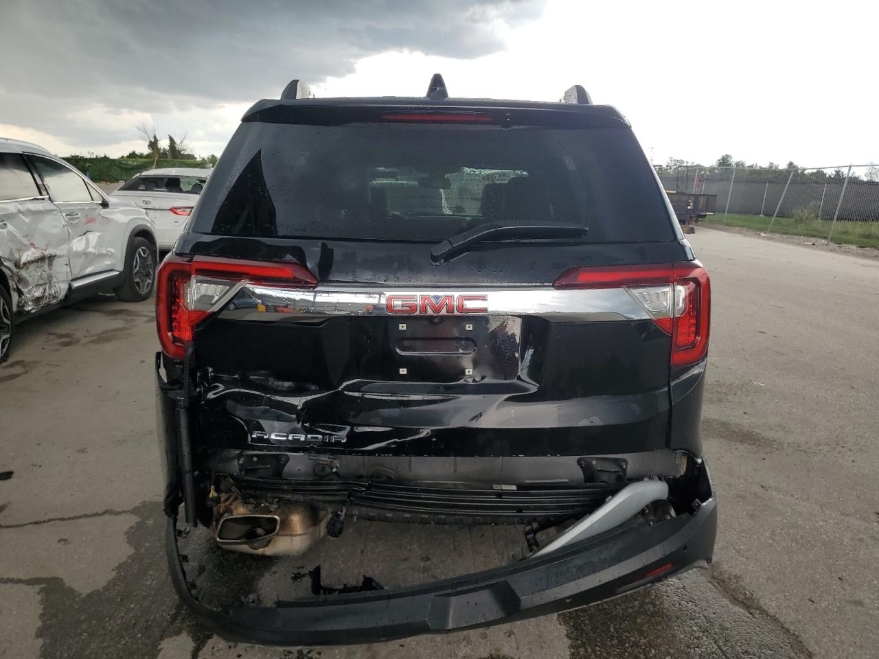 1GKKNML42PZ131585 2023 GMC Acadia Slt