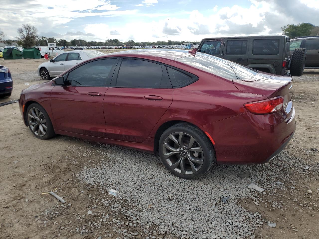 2015 Chrysler 200 S vin: 1C3CCCDG9FN678551