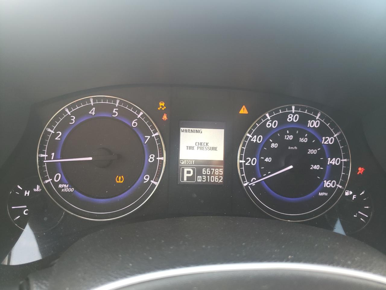 JN1AJ0HR1CM450812 2012 Infiniti Ex35 Base