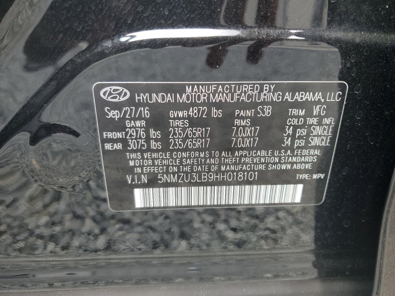 5NMZU3LB9HH018101 2017 Hyundai Santa Fe Sport