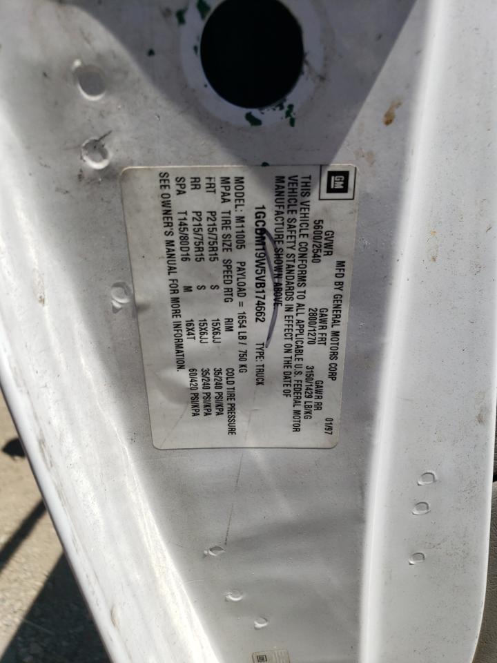 1GCDM19X93B130217 2003 Chevrolet Astro