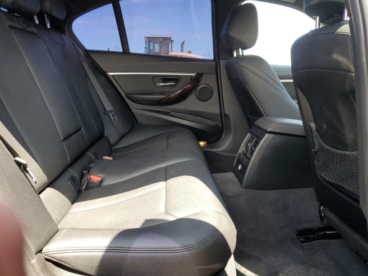 WBA8E9G50GNU28865 2016 BMW 328 I Sulev