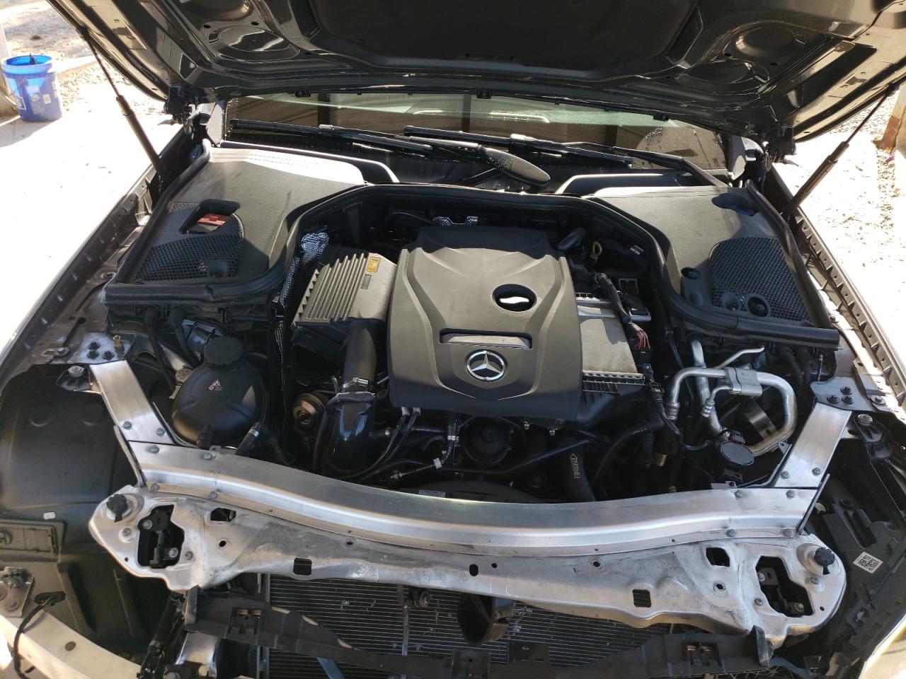 WDDZF4JB8JA369431 2018 Mercedes-Benz E 300