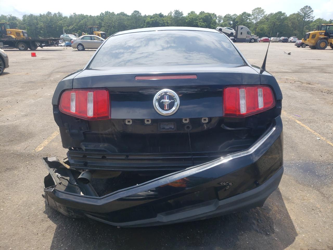 2012 Ford Mustang vin: 1ZVBP8AM2C5271683