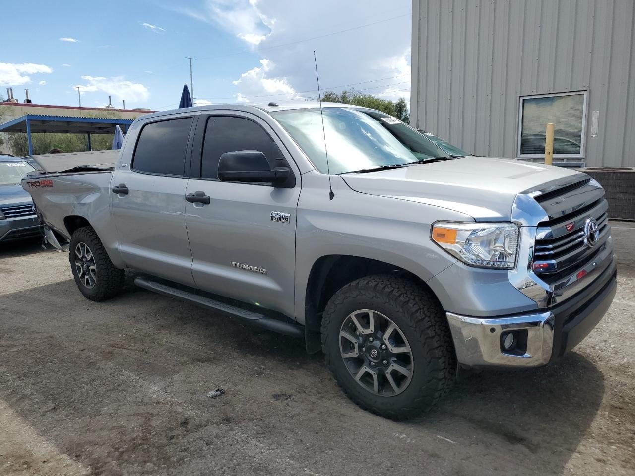 2017 Toyota Tundra Crewmax Sr5 vin: 5TFDW5F15HX612291