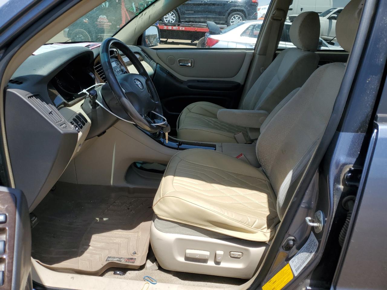 JTEHF21A320090246 2002 Toyota Highlander Limited