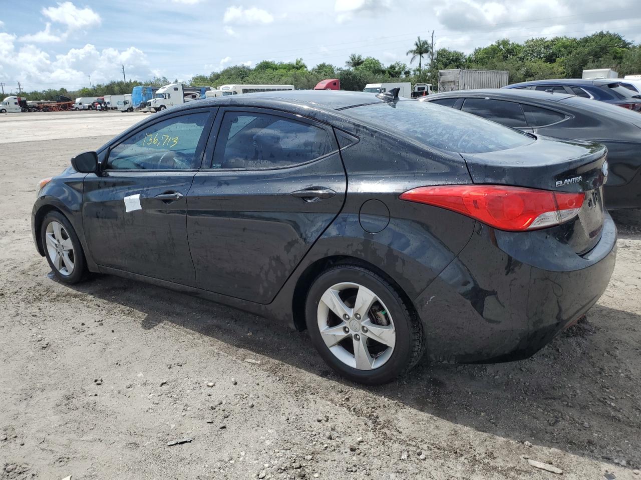 5NPDH4AE2DH385789 2013 Hyundai Elantra Gls