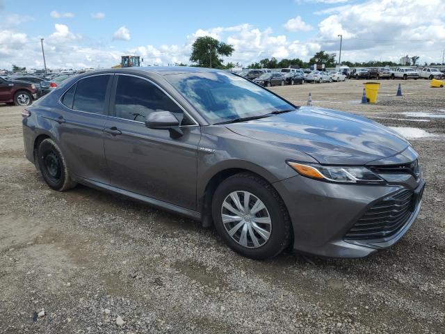 VIN 4T1B31HKXJU504198 2018 Toyota Camry, LE no.4