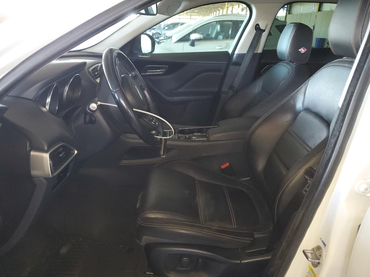 SADCK2BV8HA891029 2017 Jaguar F-Pace Prestige