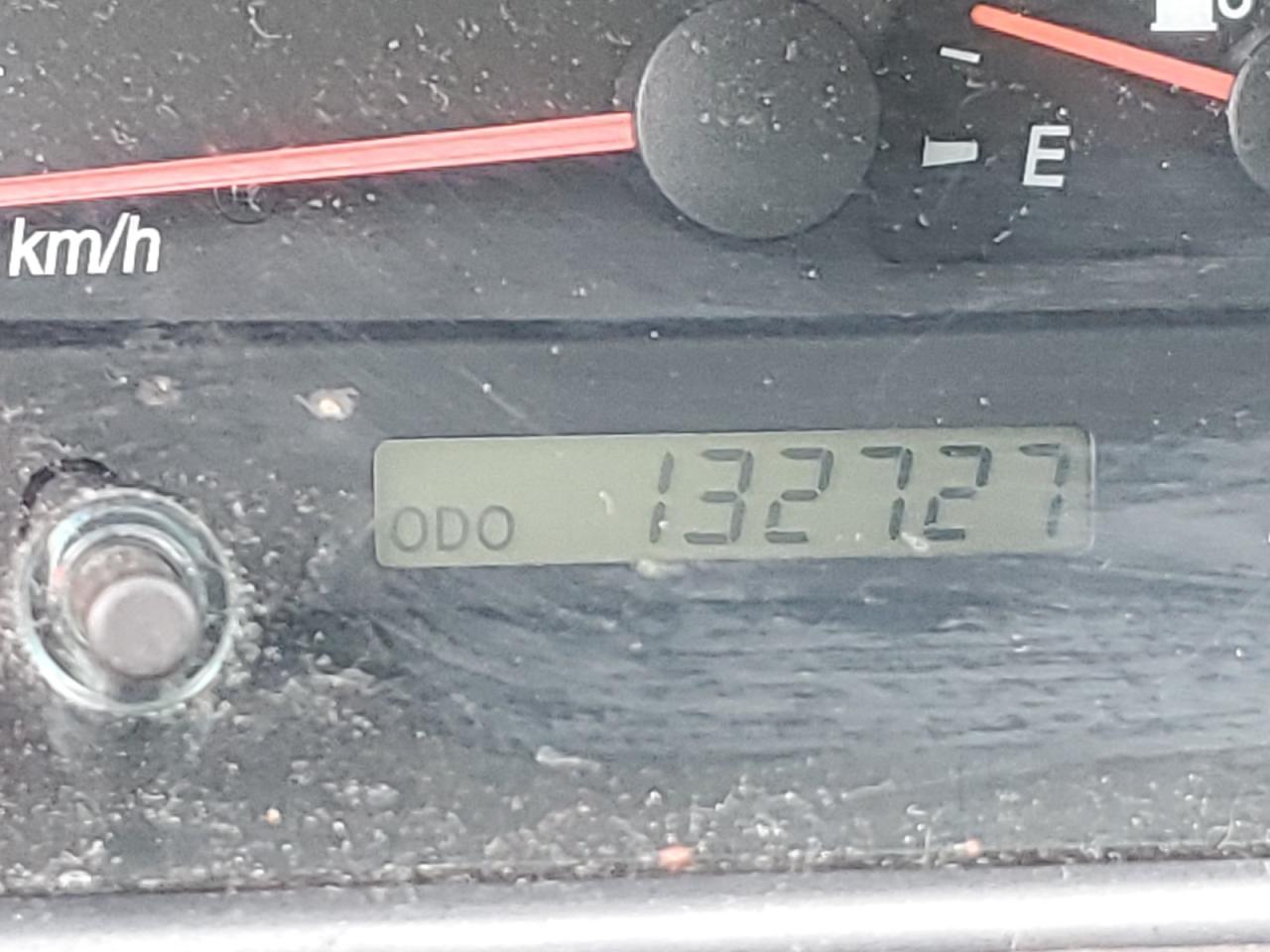 JTDBE32K040252699 2004 Toyota Camry Le