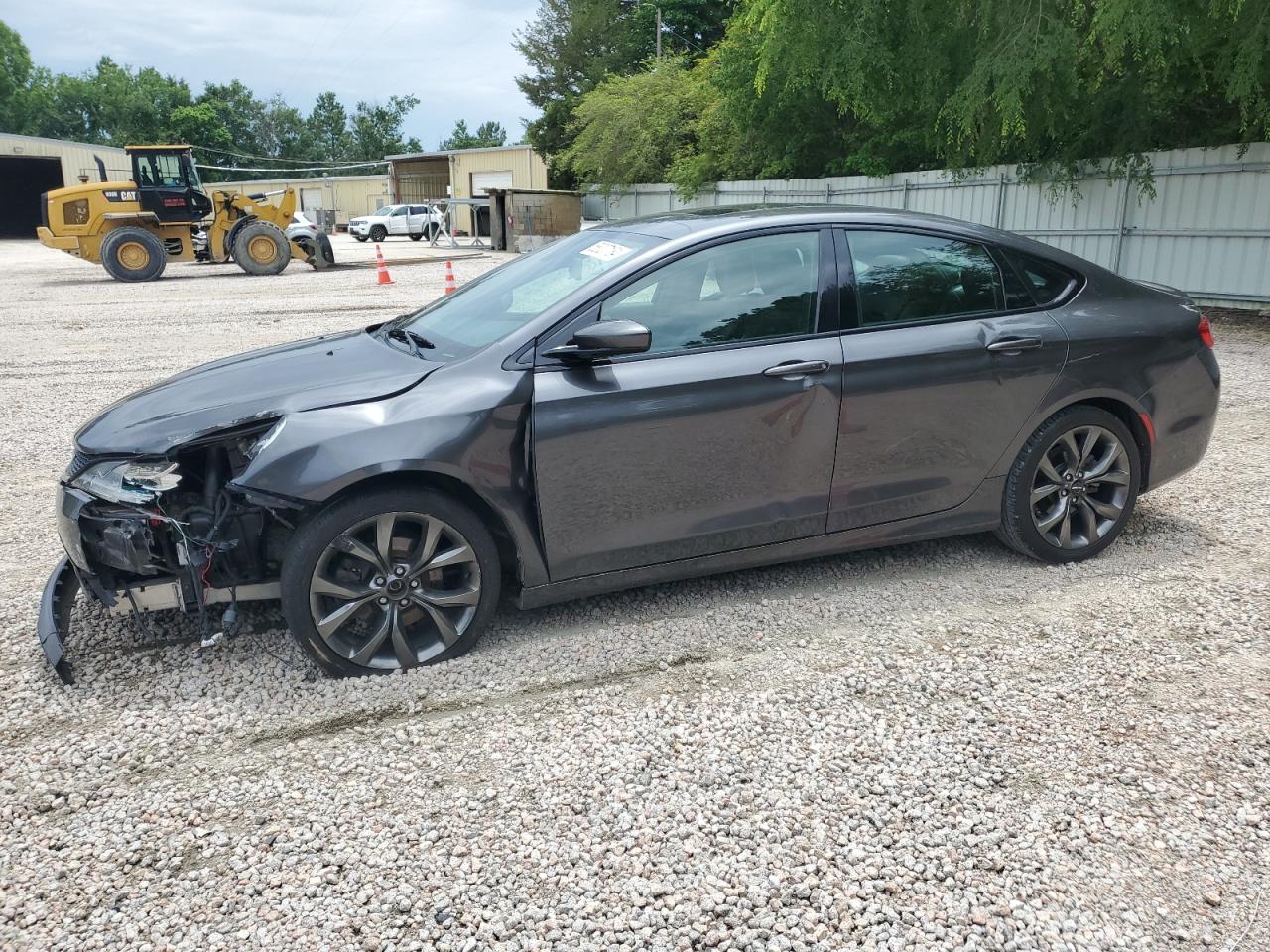 2015 Chrysler 200 S vin: 1C3CCCBG2FN662470