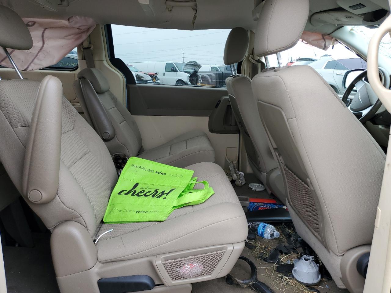 2A4RR5D15AR113229 2010 Chrysler Town & Country Touring